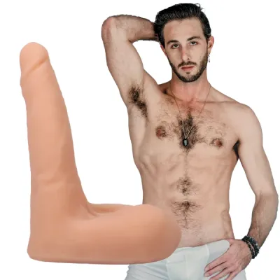 Lucas Frost – Realistischer Dildo – ULTRASKYN – 18 cm Lucas Frost – Realistischer Dildo – ULTRASKYN – 18 cm